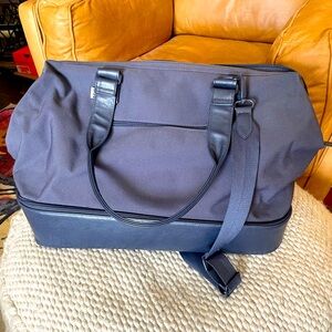 Beis Weekender Bag
